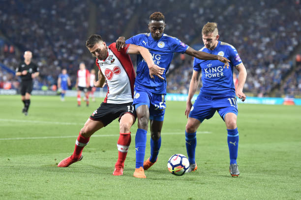 及教练组期 及教练组期